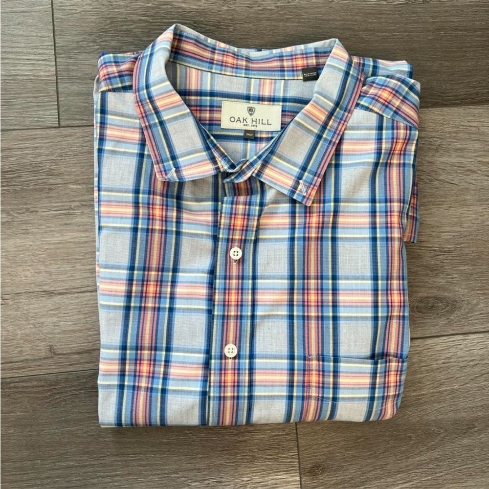 Short-Sleeve Plaid Shirt